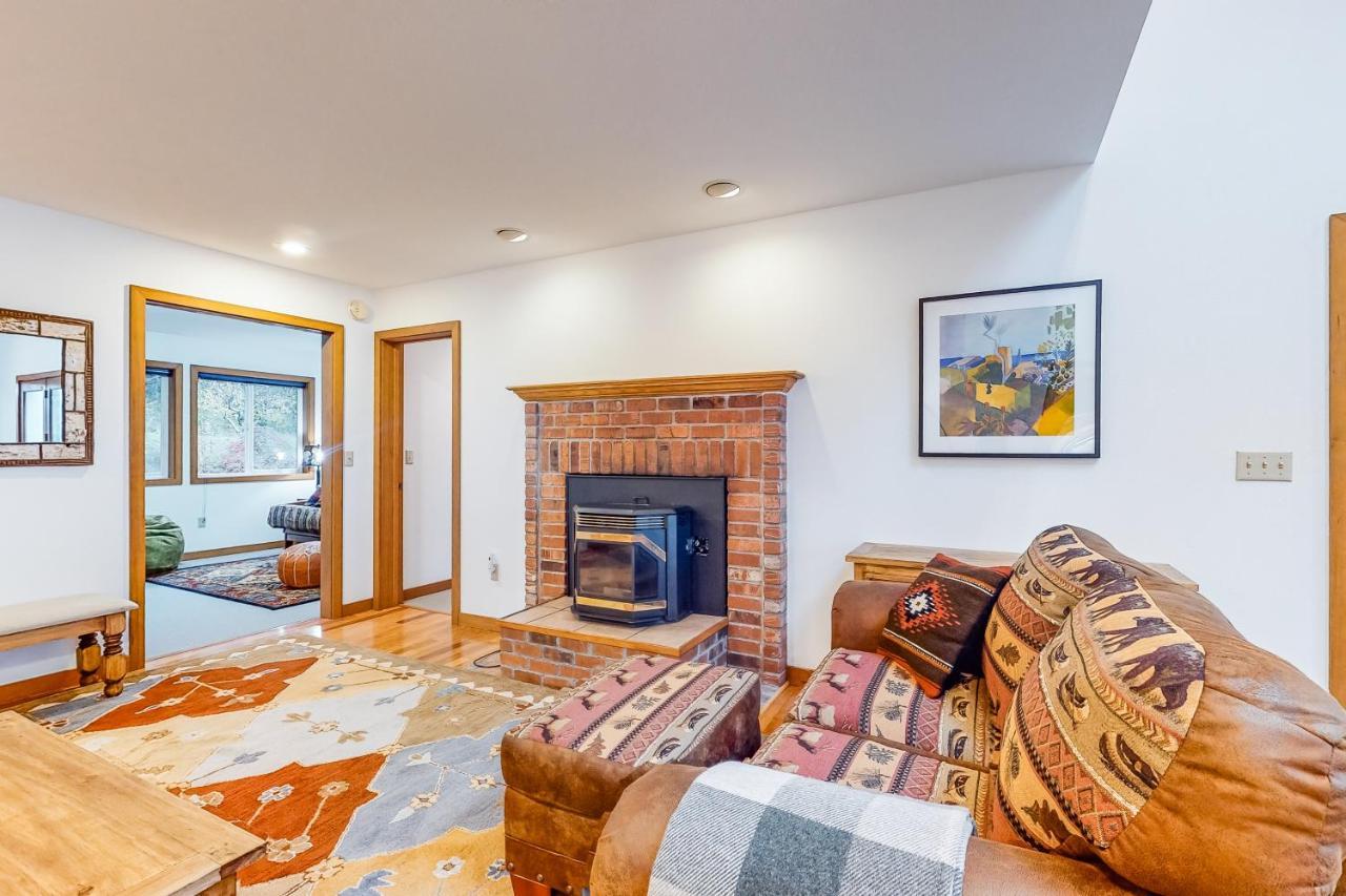Shine Road Retreat Villa Port Ludlow Екстериор снимка