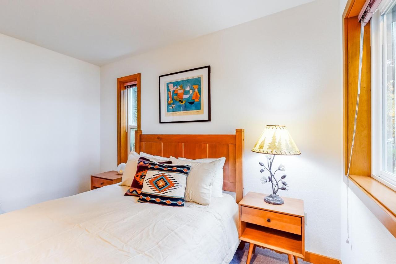 Shine Road Retreat Villa Port Ludlow Екстериор снимка